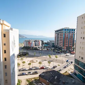 I'm Joy Apartamento Vlorë